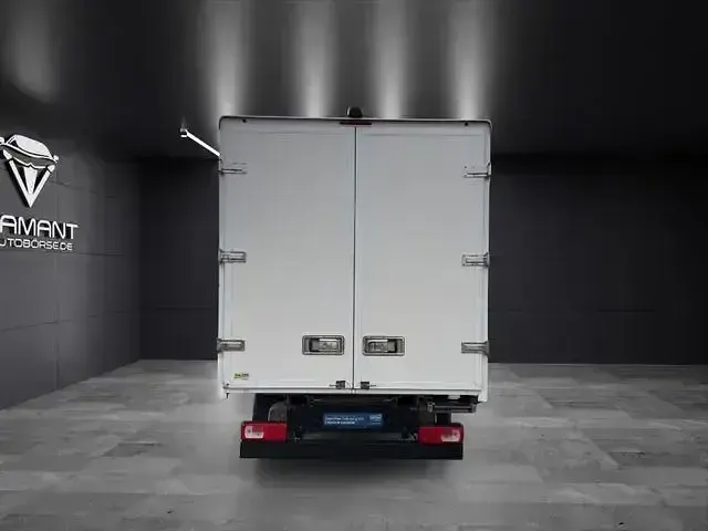 Używany VW Crafter 177 KM (130 kW) 2022 Biały Van