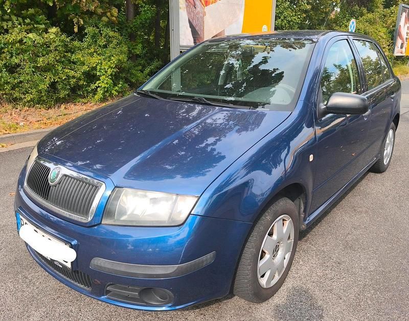 Blau Gebraucht 2006 Skoda Fabia Kleinwagen | 899 € (Guter Preis) - Bild 1/4