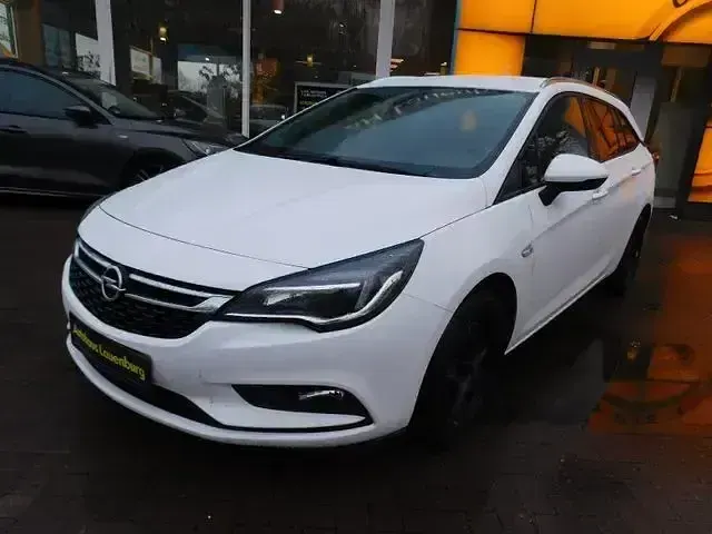 Używany Opel Astra 125 KM (91 kW) 2018 Kombi