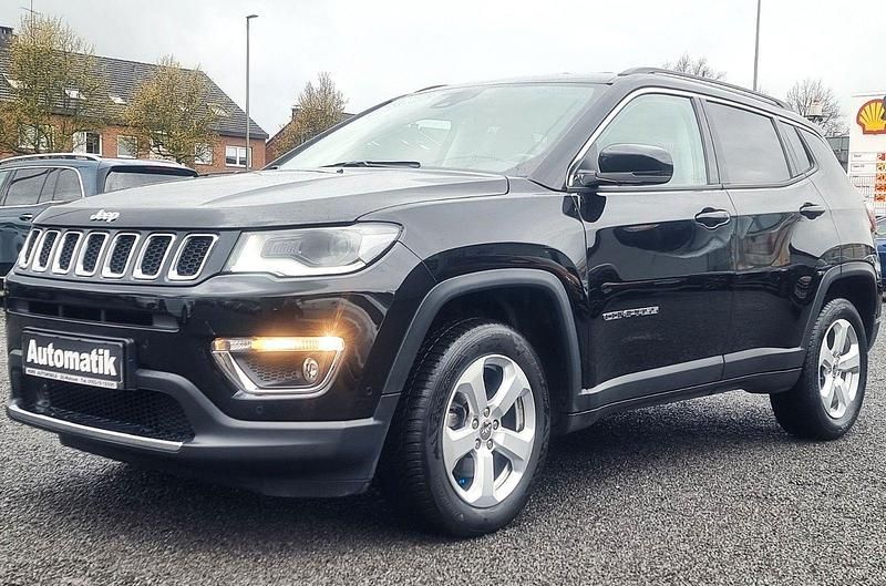 Gebraucht Jeep Compass Limited 140 PS (102 kW) 2018 Schwarz SUV