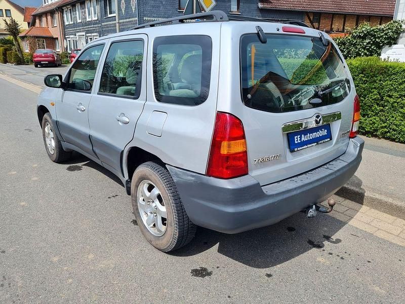 Gebraucht Mazda Tribute Comfort 124 PS (91 kW) 2003 Silber SUV