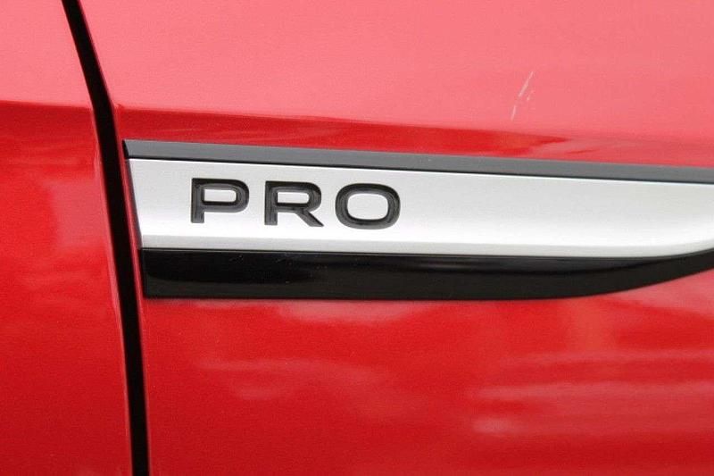 Gebraucht VW ID.5 Pro 150 kW (204 PS) 2024 Kings red metallic (metallic) SUV