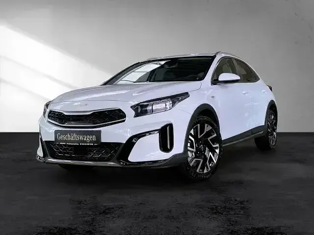 Gebraucht Kia XCeed Comfort 140 PS (102 kW) 2025 Weiß SUV