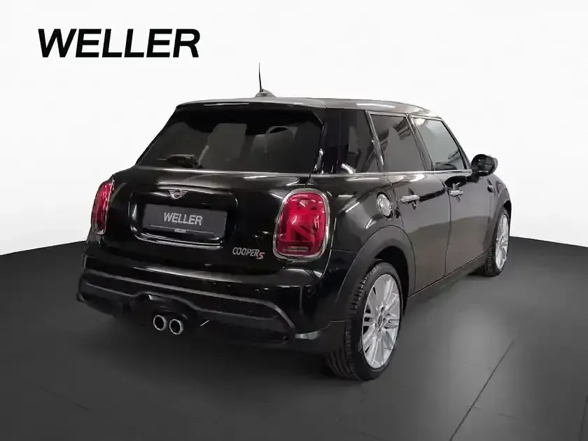 Gebraucht Mini Cooper S 178 PS (130 kW) 2021 Midnight black (schwarz) Kleinwagen