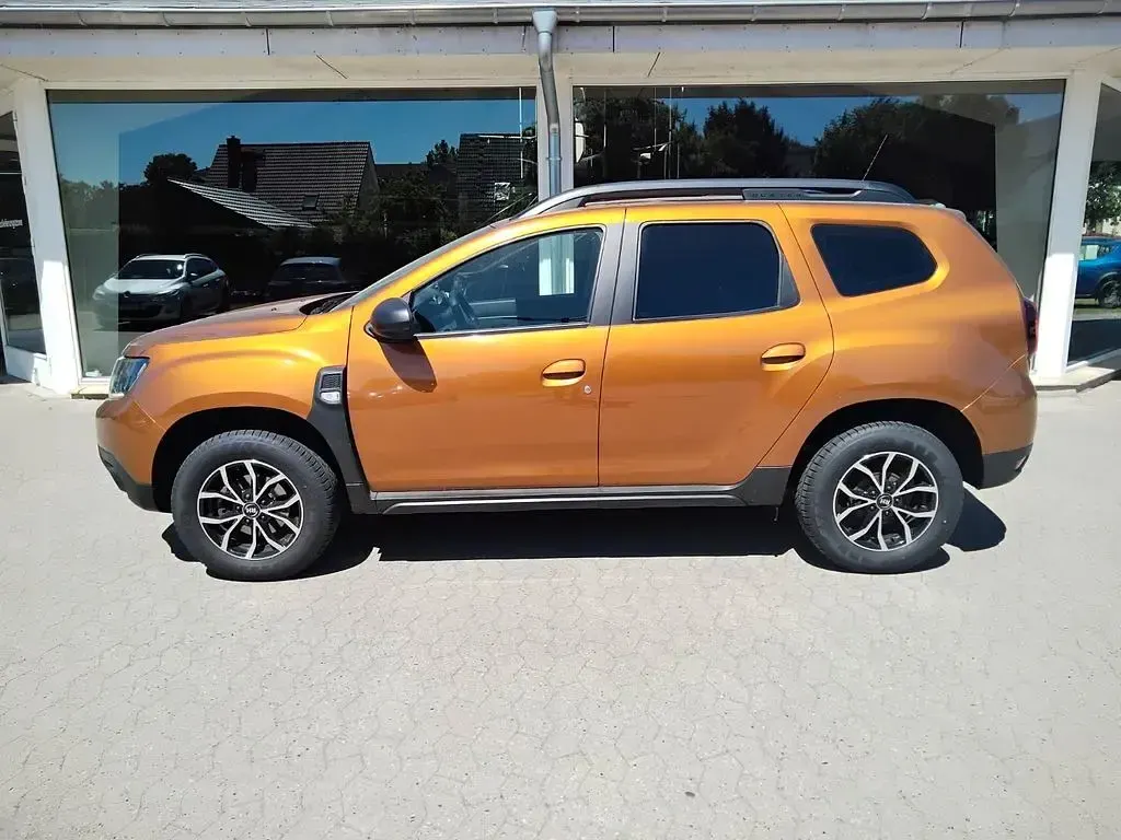 Gebraucht Dacia Duster Comfort 125 PS (91 kW) 2018 Orange SUV