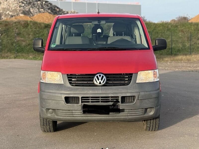 Rot Gebraucht 2008 VW T5 Comfortline Van | 5.900 € (Superpreis) - Bild 1/4