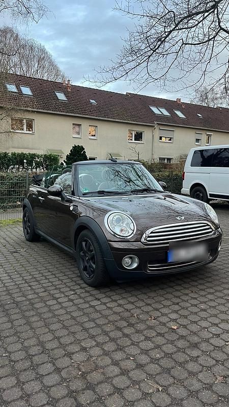 Braun Gebraucht 2009 Mini Cooper Cabriolet Cabrio | 3.900 € (Etwas zu teuer) - Bild 1/4