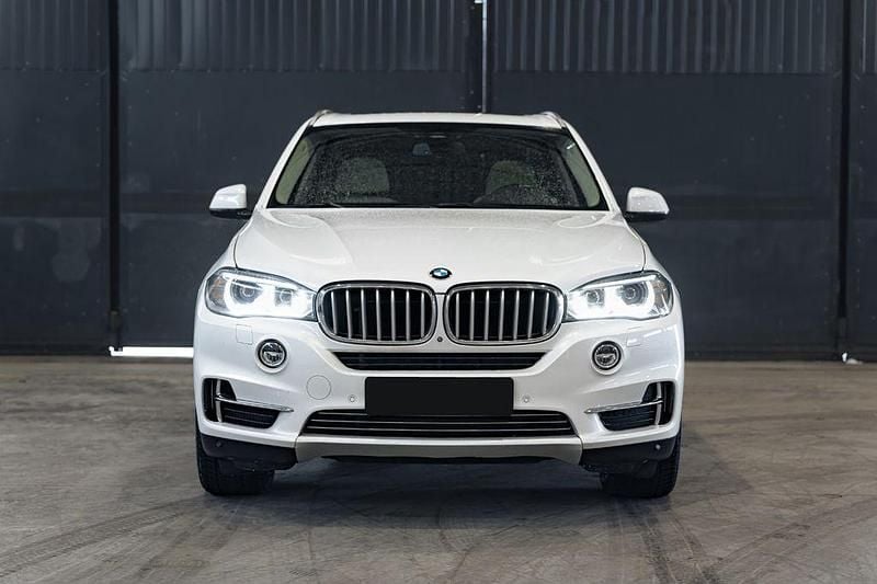 Gebraucht BMW X5 449 PS (330 kW) 2014 Weiß SUV