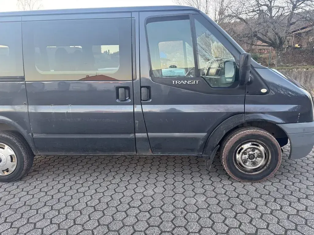 Gebraucht Ford Transit Trend 116 PS (85 kW) 2011 Grau Van