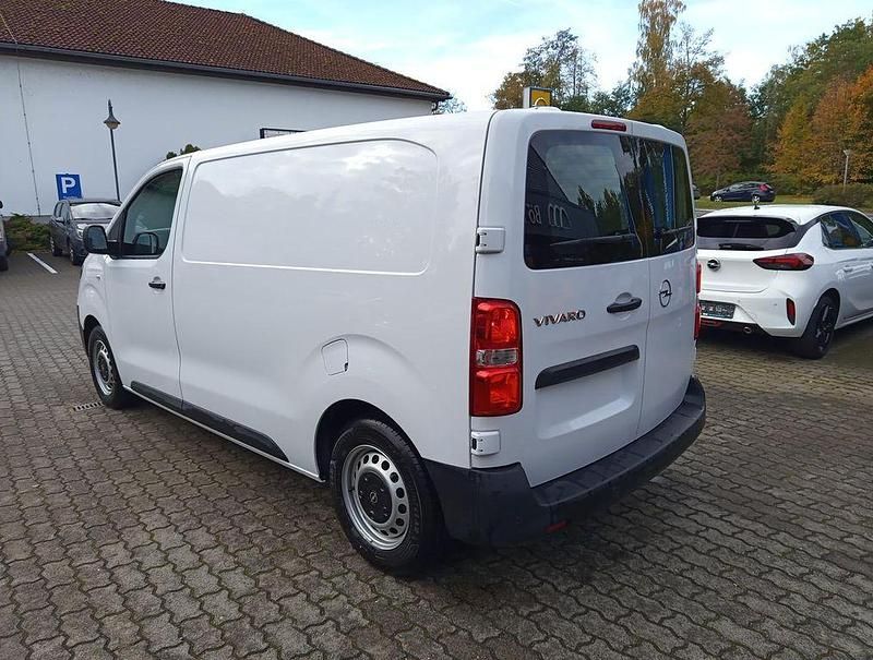 Neu Opel Vivaro 120 PS (88 kW) 2025 Weiß Van / Kleinbus