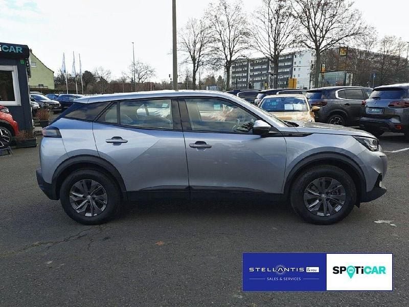 Gebraucht Peugeot e-2008 Active 100 kW (136 PS) 2021 Grau SUV