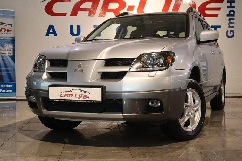 Silber Gebraucht 2003 Mitsubishi Outlander SUV | 5.333 € (Etwas zu teuer) - Bild 1/4