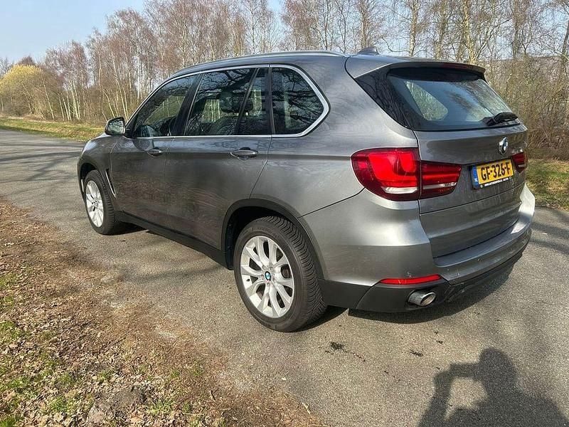 Gebraucht BMW X5 Executive 258 PS (189 kW) 2013 Grau SUV
