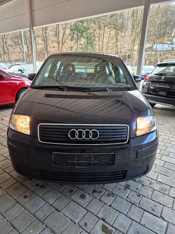 Second-hand Audi A2 Ambiente 75 CP (55 kW) 2005 Negru Hatchback