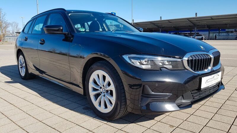 Schwarz ii Gebraucht 2022 BMW 318 Advantage Kombi | 19.490 € (Guter Preis) - Bild 1/4