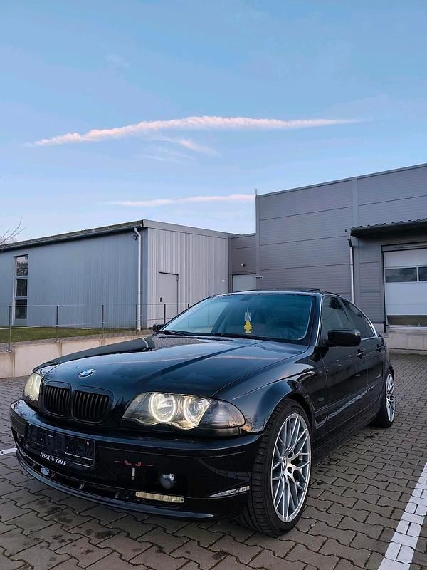 Gebraucht BMW 328 193 PS (141 kW) 1998 Schwarz Limousine