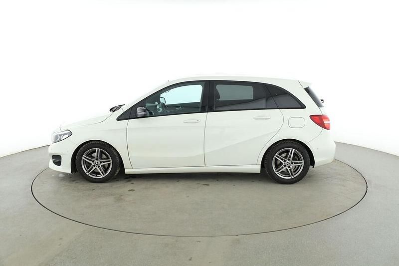 Gebraucht Mercedes B200 Urban 156 PS (114 kW) 2017 Weiß Van / Kleinbus
