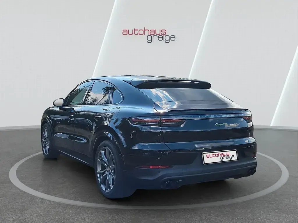 Gebraucht Porsche Cayenne E-Hybrid Coupe Platinum Edition 462 PS (339 kW) 2022 Schwarz SUV