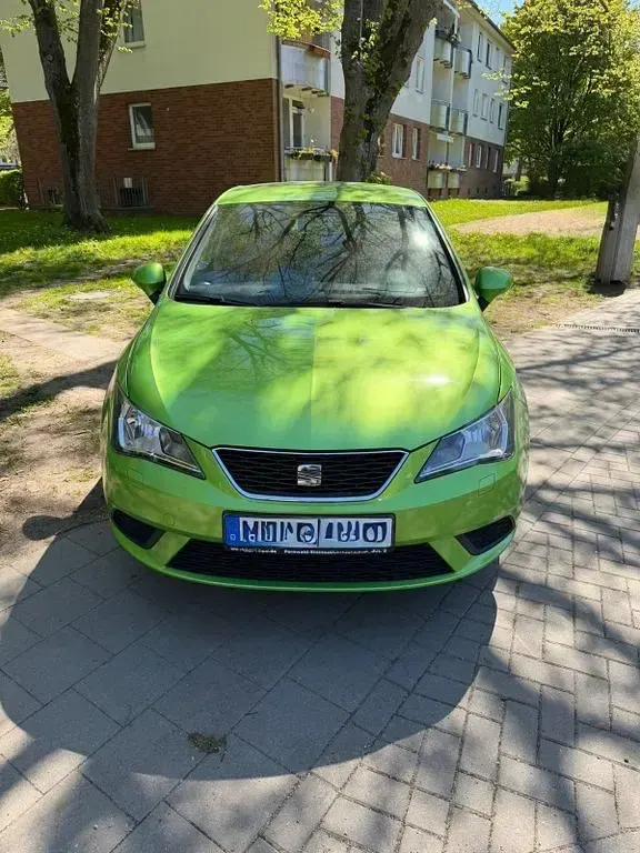 Gebraucht Seat Ibiza Style 69 PS (50 kW) 2013 Grün Limousine