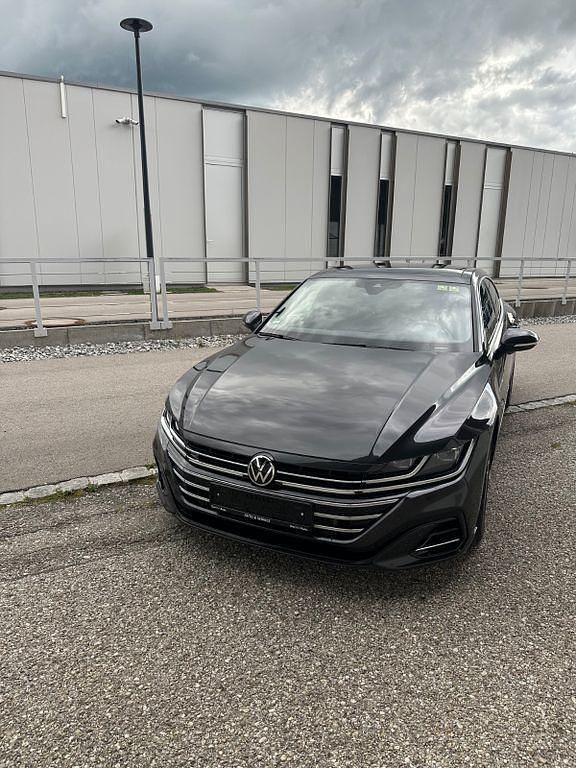 Grau Gebraucht 2021 VW Arteon R-line Limousine | 31.500 € (Fairer Preis) - Bild 1/4