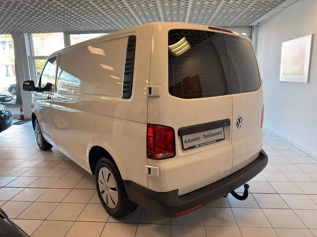 Second-hand VW Transporter 150 CP (110 kW) 2023 Alb Van