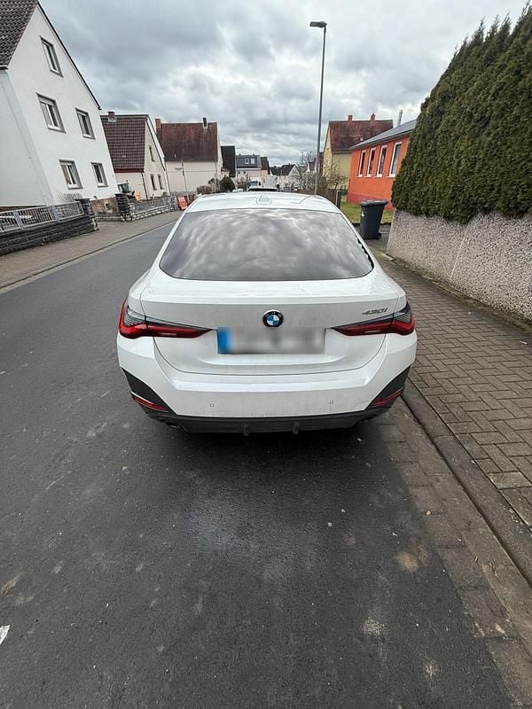 Gebraucht BMW 430 M Sport 245 PS (180 kW) 2021 Weiß Coupé