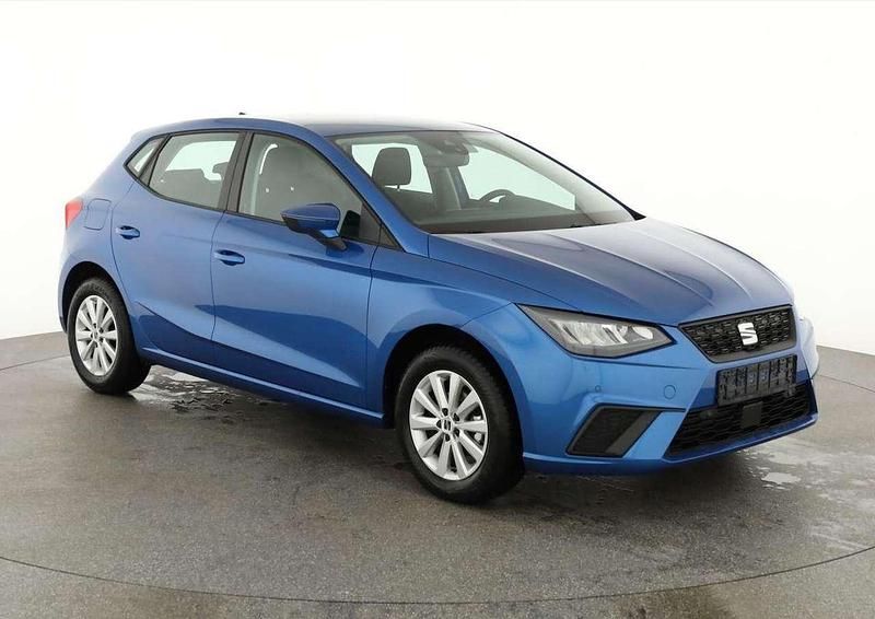 Saphire blau metallic Gebraucht 2025 Seat Ibiza Style Limousine | 19.595 € (Fairer Preis) - Bild 1/4