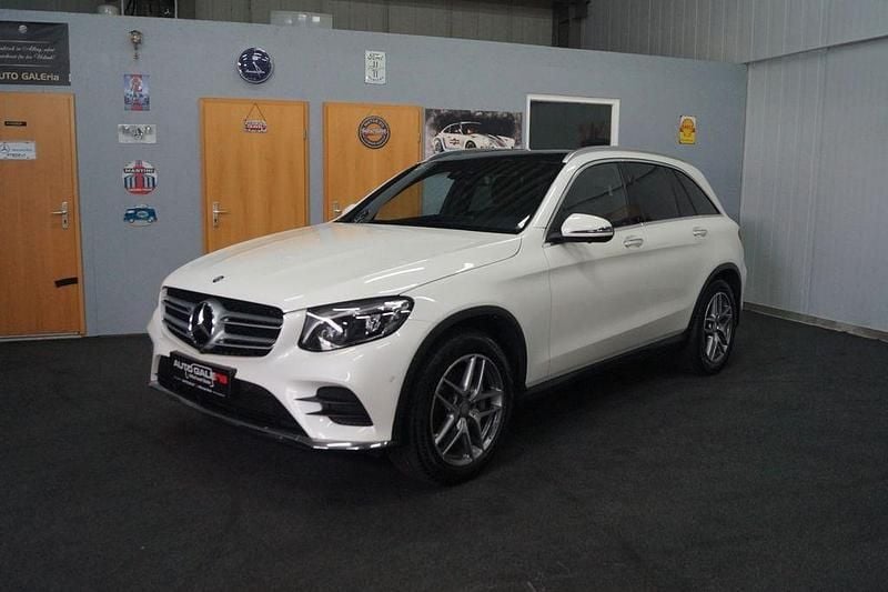 Weiß Gebraucht 2016 Mercedes GLC250 AMG SUV | 28.490 € (Etwas zu teuer) - Bild 1/4