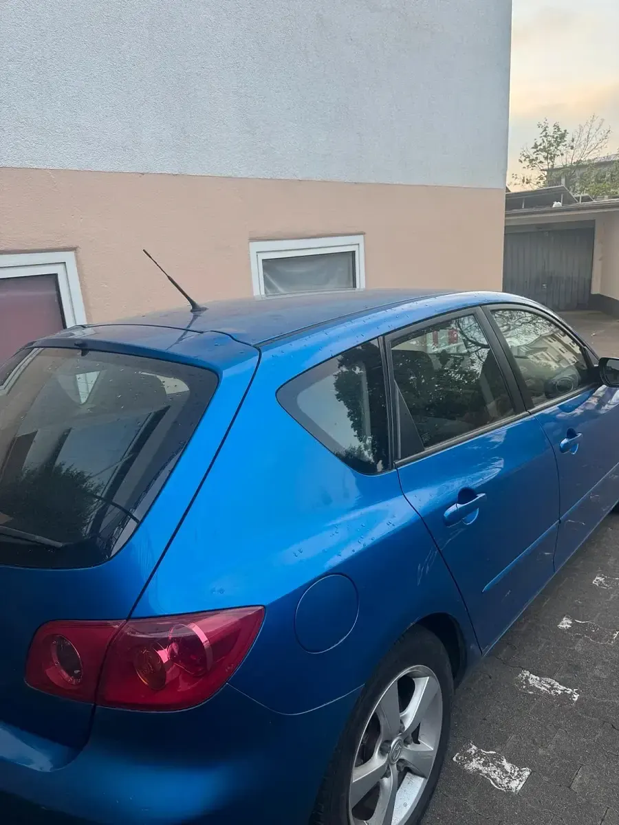 Brugt Mazda 3 105 HK (77 kW) 2004 Blå Hatchback