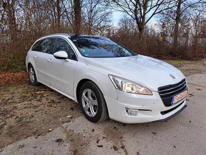 Gebraucht Peugeot 508 SW Active 163 PS (119 kW) 2011 Weiß Kombi