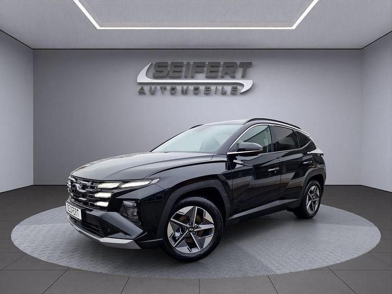 Neu Hyundai Tucson Trend 150 PS (110 kW) 2026 Schwarz SUV