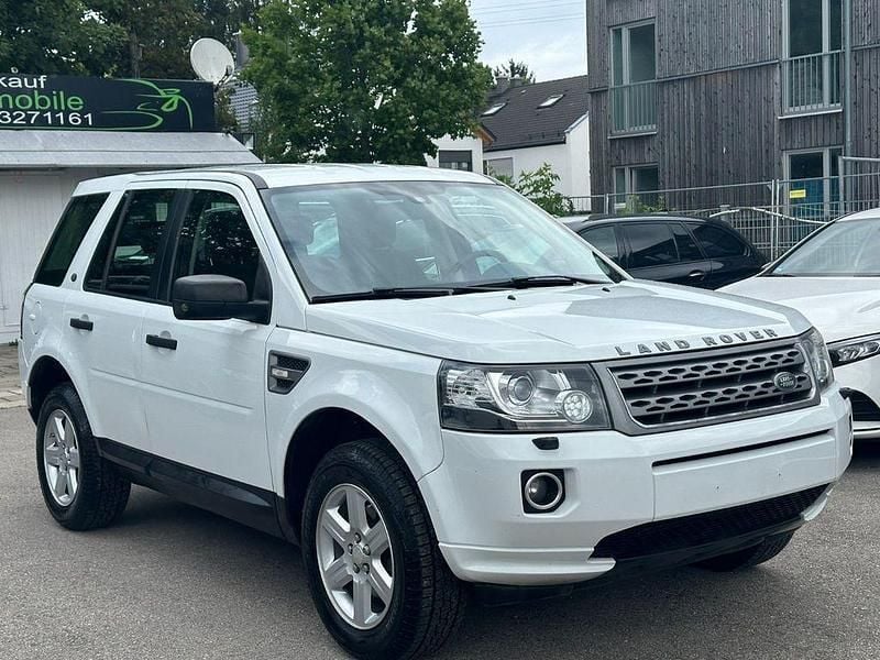 Weiß Gebraucht 2014 Land Rover Freelander 2 S SUV | 7.999 € (Etwas zu teuer) - Bild 1/4
