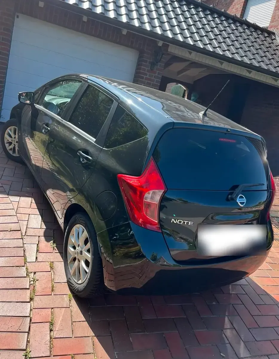 Gebraucht Nissan Note 90 PS (66 kW) 2016 Schwarz Kleinwagen