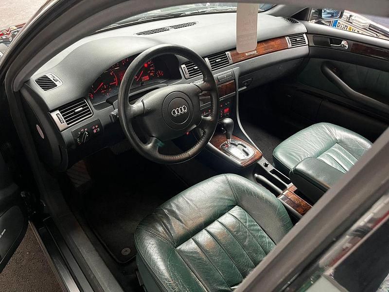 Grün Gebraucht 1998 Audi A6 Kombi | 6.999 € - Bild 1/4