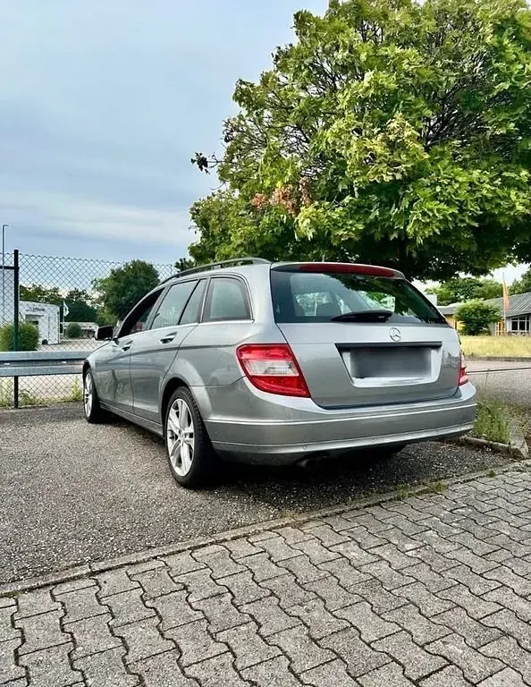 Gebraucht Mercedes C200 Elegance 136 PS (100 kW) 2009 Grau Kombi