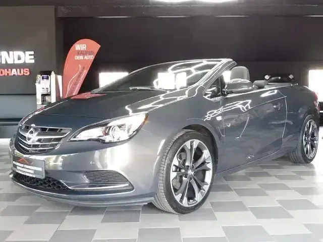 Gebraucht Opel Cascada Edition 140 PS (102 kW) 2016 Grau Cabrio