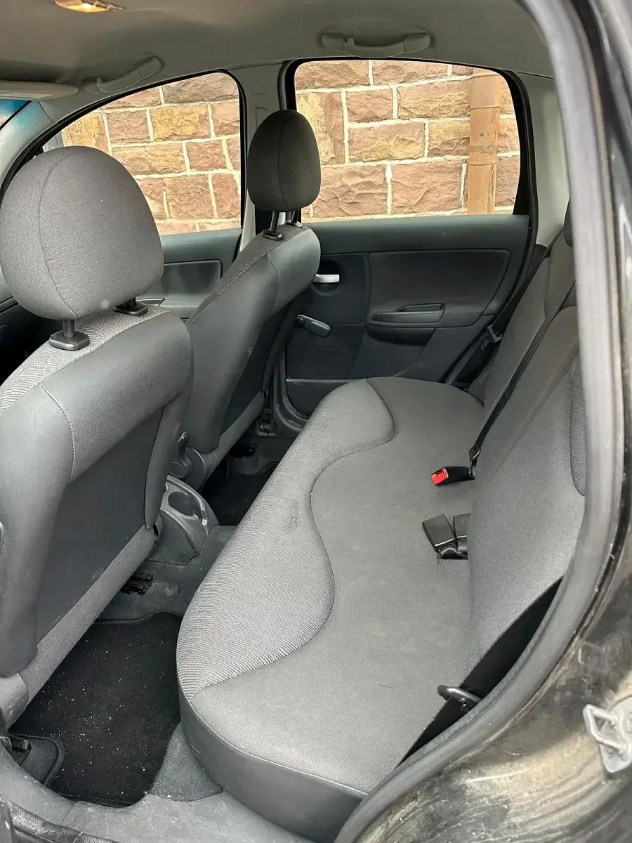 Gebraucht Citroën C3 73 PS (53 kW) 2009 Schwarz Kleinwagen