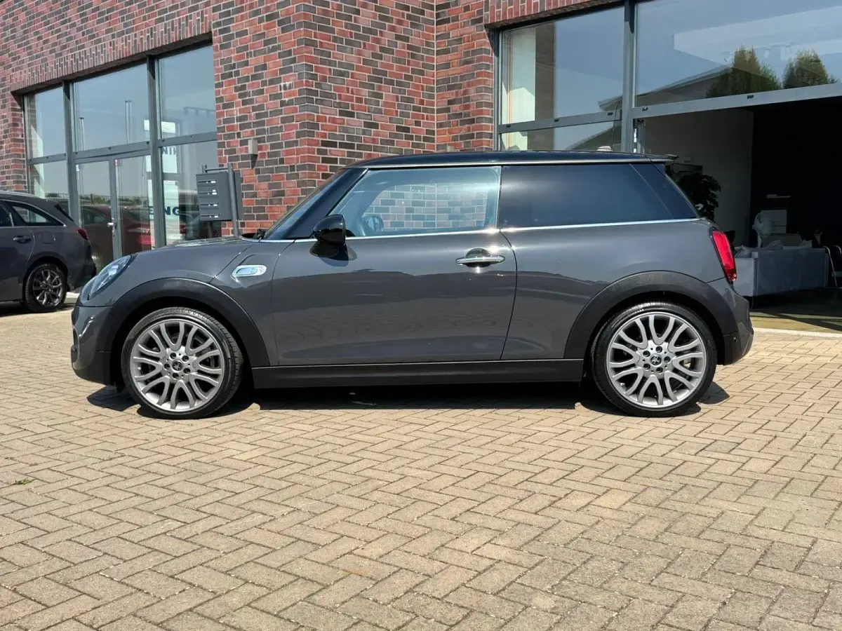 Gebraucht Mini Cooper S Coupé Chili 192 PS (141 kW) 2018 Grau Coupé