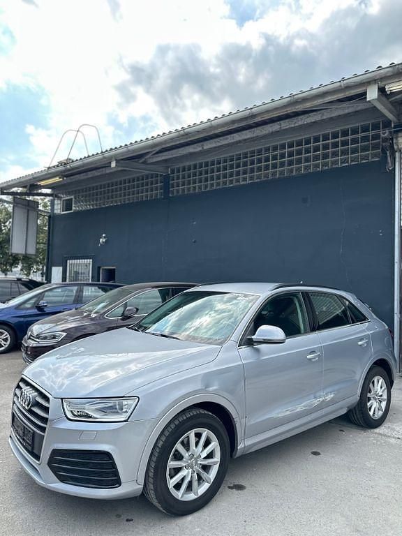 Silber Gebraucht 2017 Audi Q3 Sport SUV | 14.900 € (Superpreis) - Bild 1/4