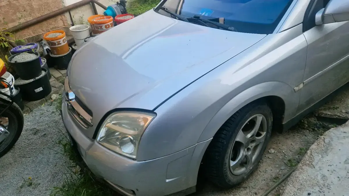 Gebraucht Opel Vectra 122 PS (89 kW) 2005 Silber Kombi