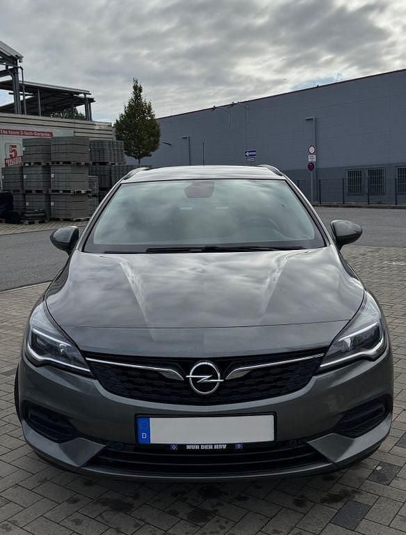 Grau Gebraucht 2020 Opel Astra Kombi | 6.799 € (Superpreis) - Bild 1/4