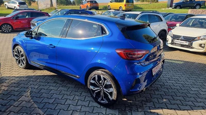 Neu Mitsubishi Colt Select 91 PS (66 kW) 2025 Royalblau Limousine