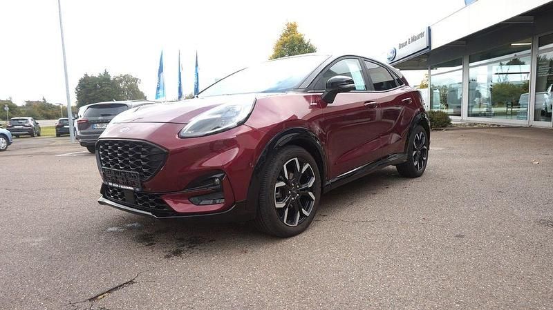 Gebraucht Ford Puma 125 PS (91 kW) 2023 Rot SUV