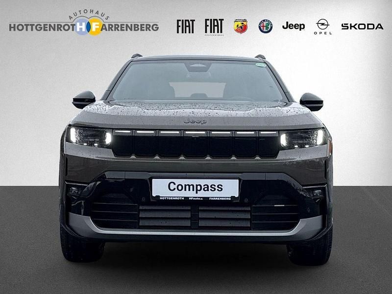 Käytetty Jeep Compass 156 kW (213 HP) 2026 Vihreä Katumaasturi
