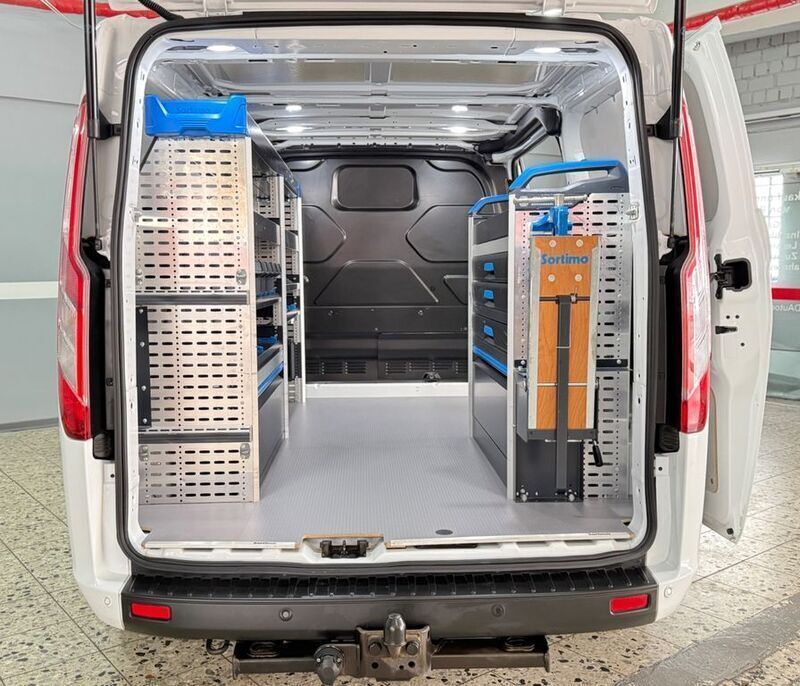 Weiß Gebraucht 2020 Ford Transit Custom Van / Kleinbus | 19.990 € (Etwas zu teuer) - Bild 1/4
