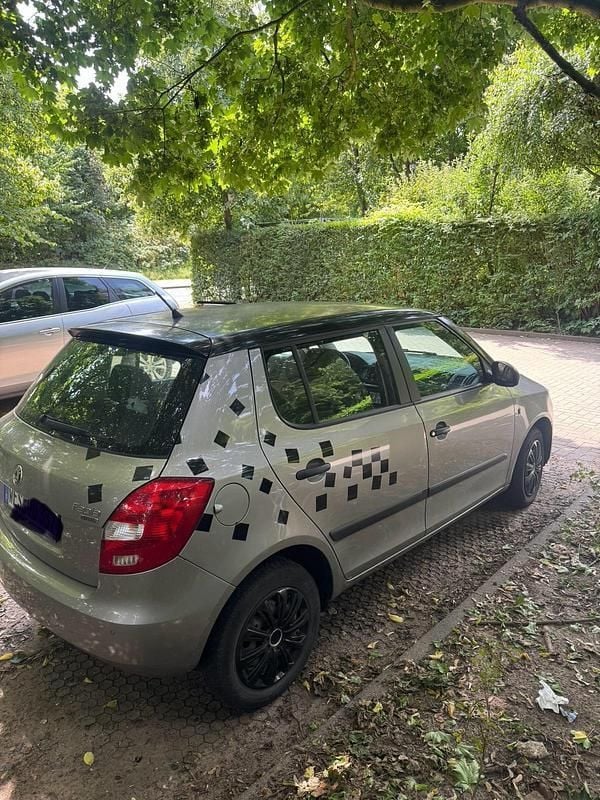 Gebraucht 2010 Skoda Fabia Limousine | 1.300 € (Guter Preis) - Bild 1/4