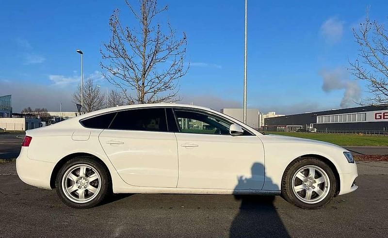 Gebraucht Audi A5 Sport 170 PS (125 kW) 2014 Weiß Limousine