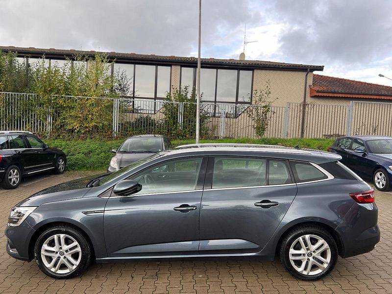 Gebraucht Renault Mégane GrandTour Business 110 PS (80 kW) 2017 Grau Kombi
