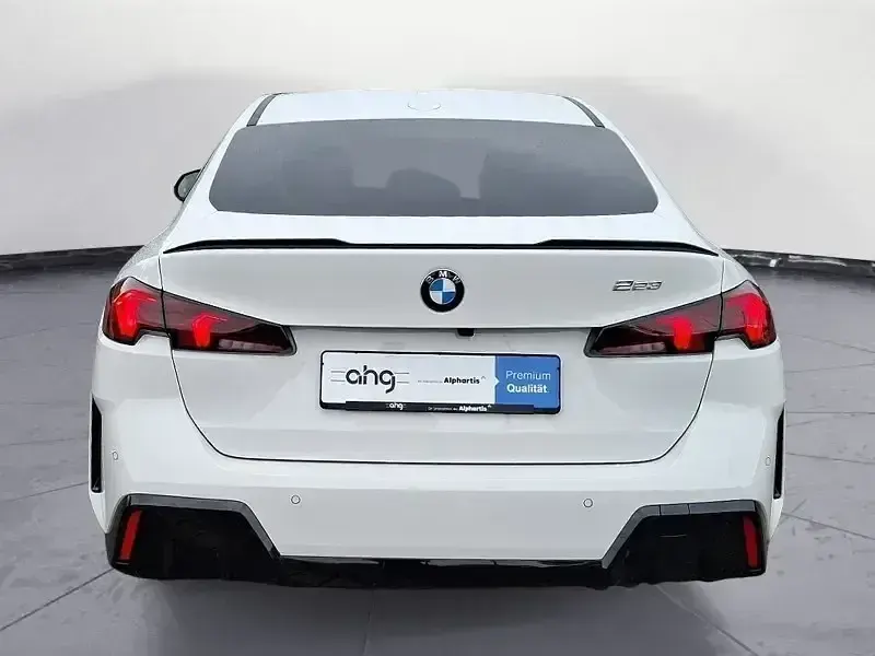 Gebraucht BMW 223 Active Tourer M Sport 218 PS (160 kW) 2025 Weiss Van / Kleinbus