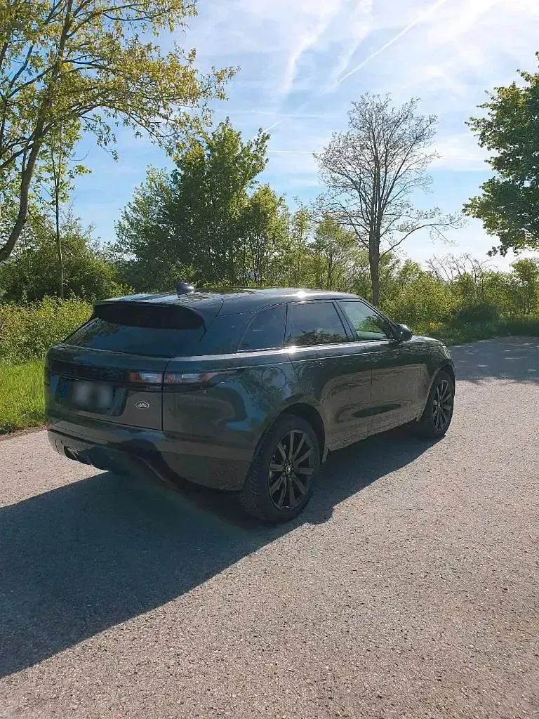 Gebraucht Land Rover Range Rover Velar R-Dynamic 250 PS (183 kW) 2017 Grau SUV